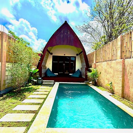 D'Gilian Bungalow Gili Trawangan Esterno foto