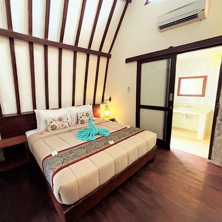 D'Gilian Bungalow Gili Trawangan Esterno foto
