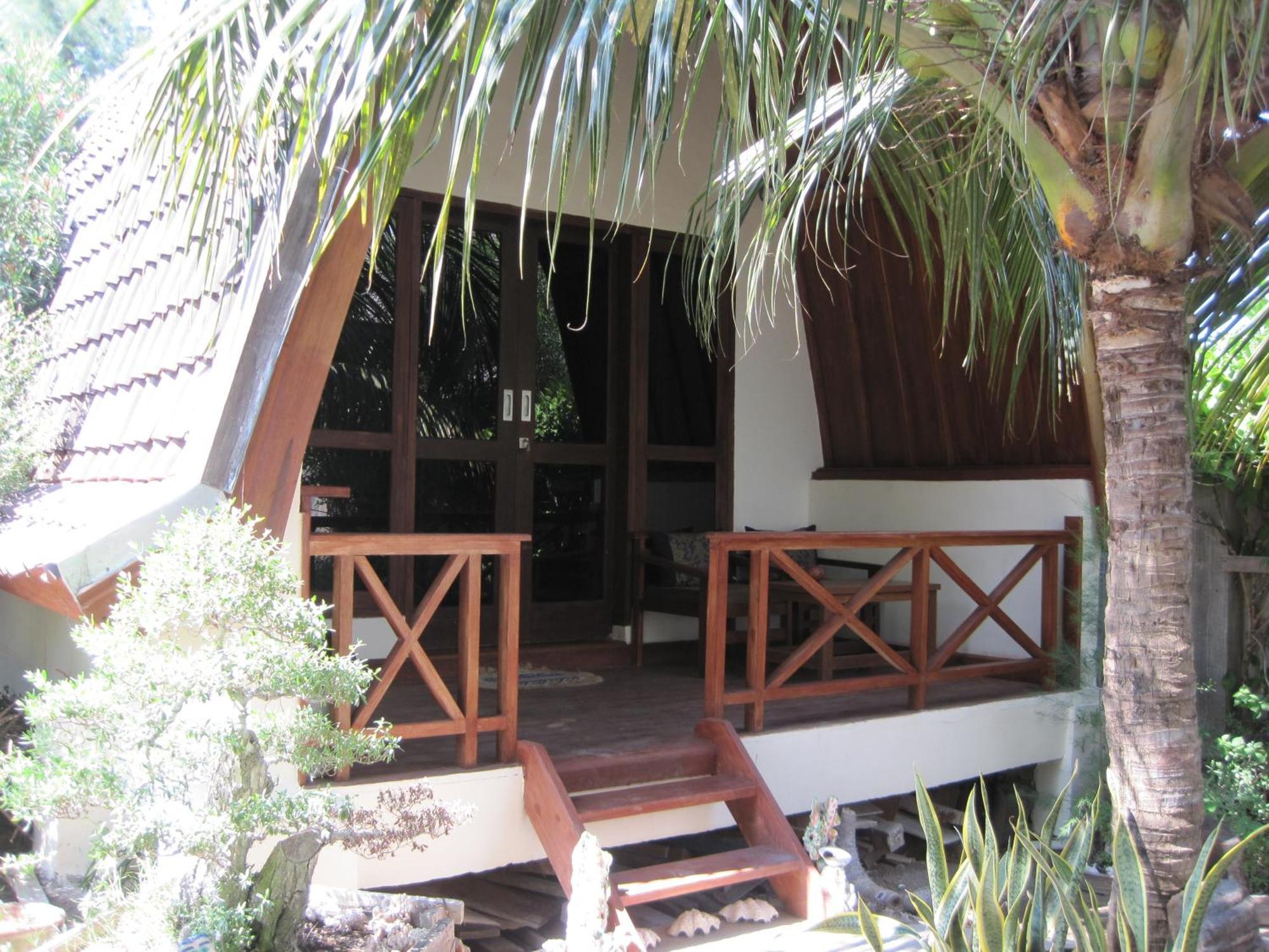 D'Gilian Bungalow Gili Trawangan Esterno foto